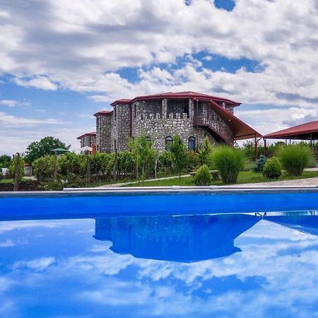 Chateau Tetri Bairagebi White Flags Kisiskhevi Luaran gambar