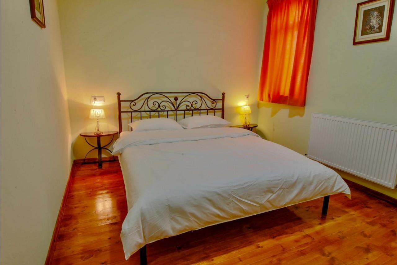 Chateau Tetri Bairagebi White Flags Kisiskhevi Luaran gambar